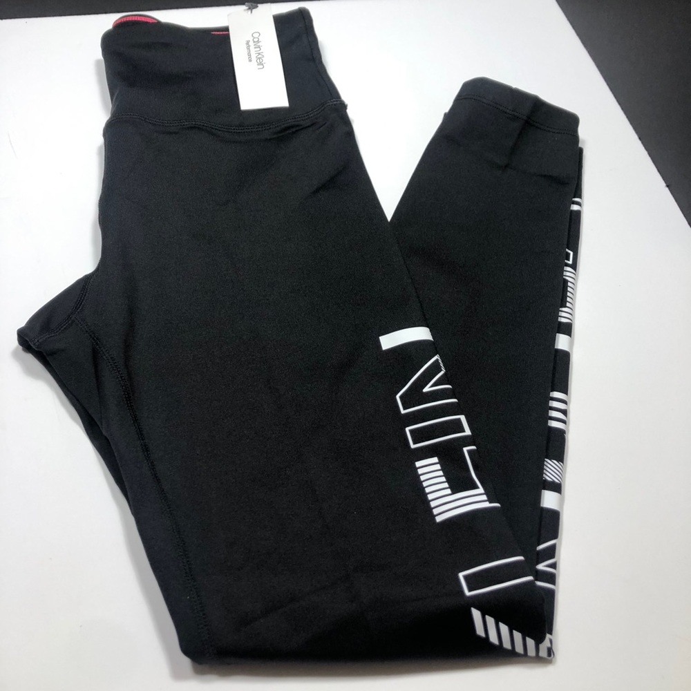 NEW🔥CALVIN KLEIN LEGGING